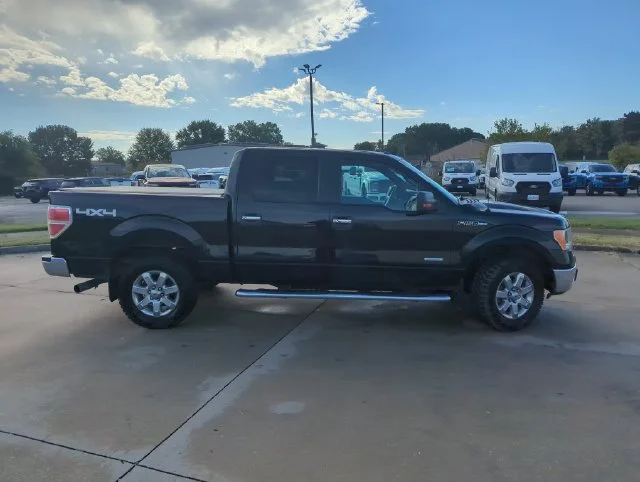 Used 2013 Black Ford XLT image 7