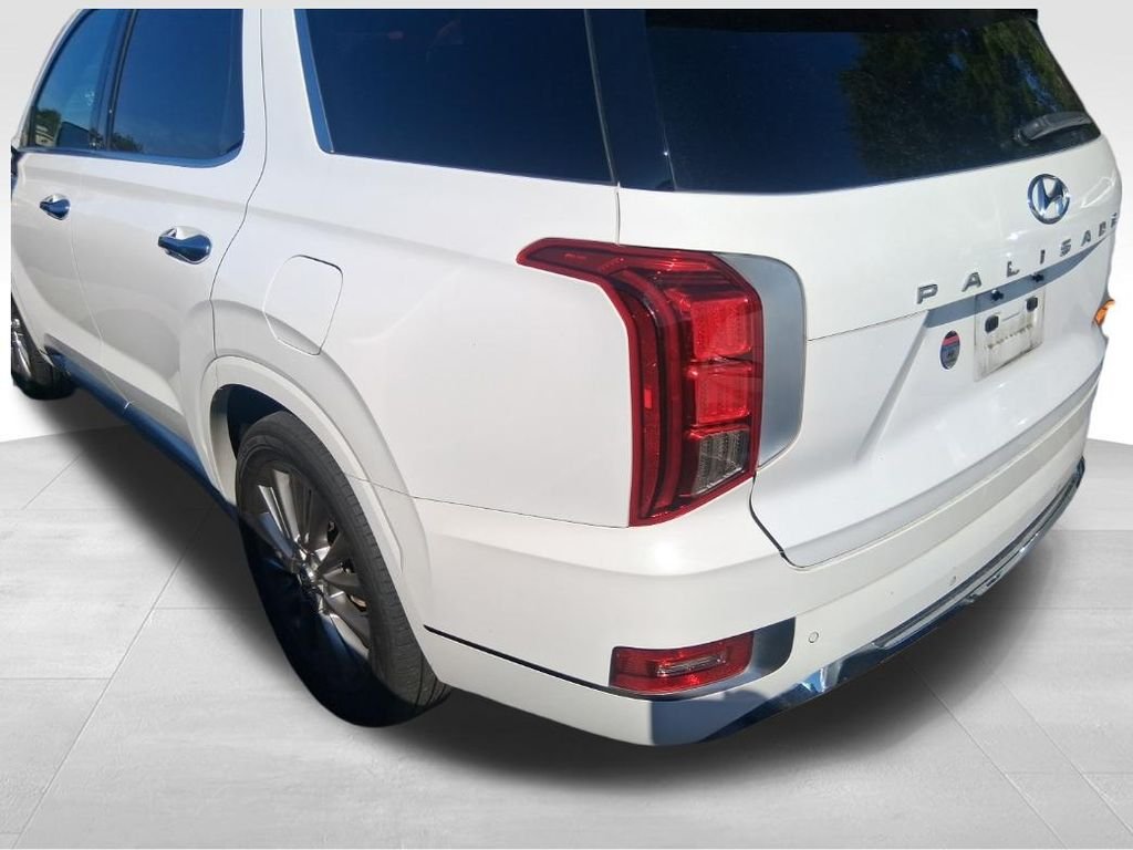 Used 2020 White Hyundai Limited image 10