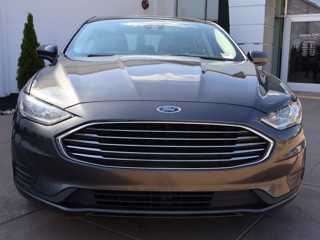 Used 2020 Ford Fusion Hybrid SE with VIN 3FA6P0LU6LR266797 for sale in Kansas City