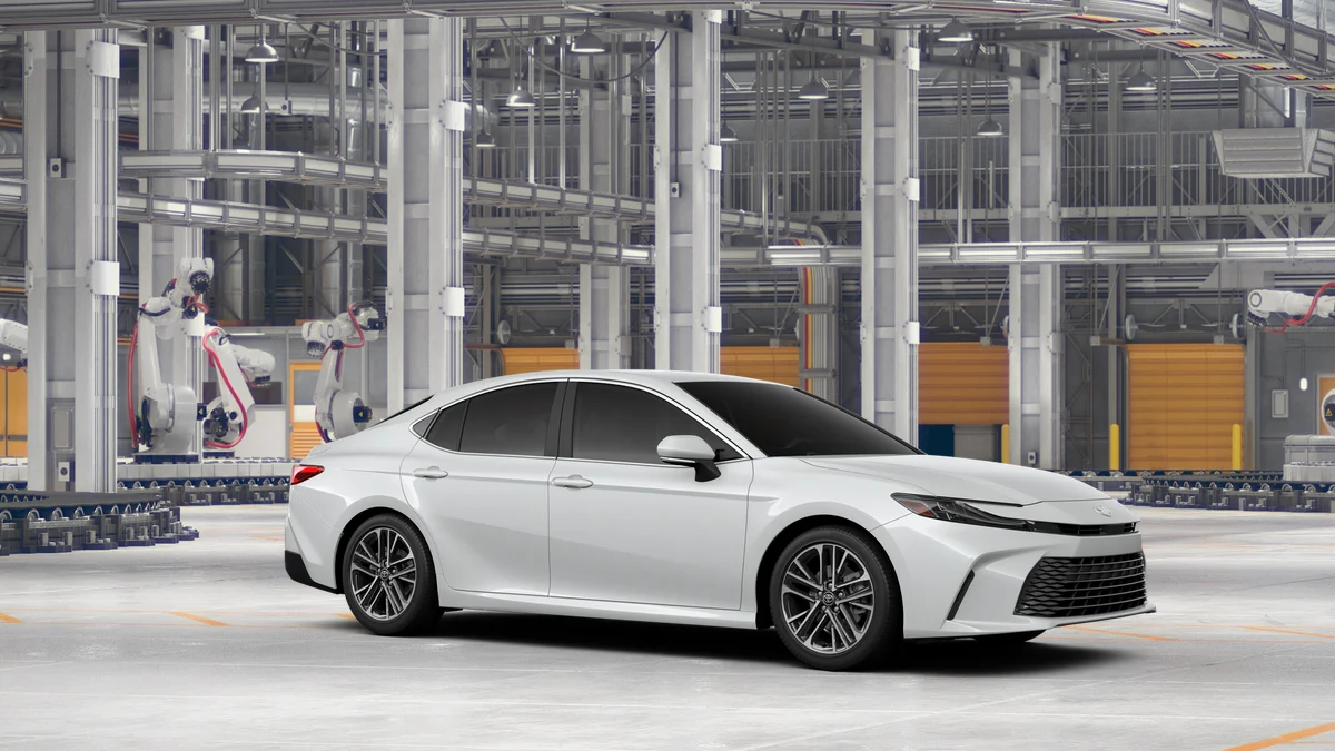 New 2026 Wind Chill Pearl Toyota XLE image 14