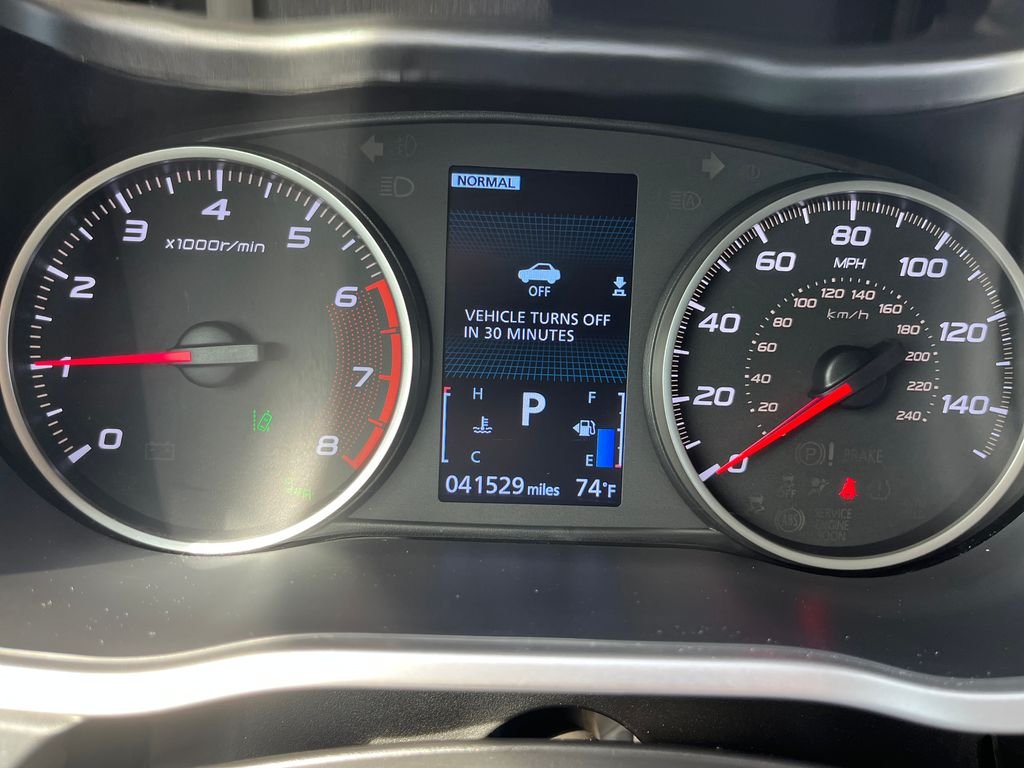 Used 2025 Silver Mitsubishi SE image 16