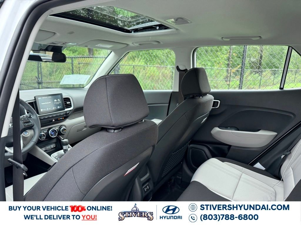 Used 2026 White Hyundai SEL image 21