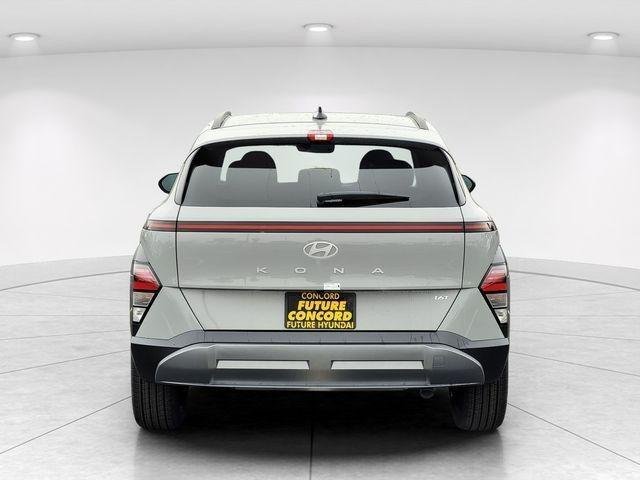 New 2026 Gray Hyundai SEL Premium FWD image 29