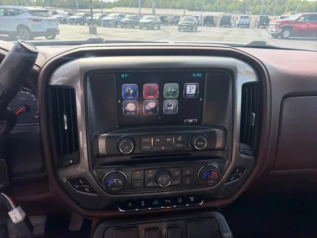 Used 2015 SUMMIT WHITE Chevrolet High Country image 25