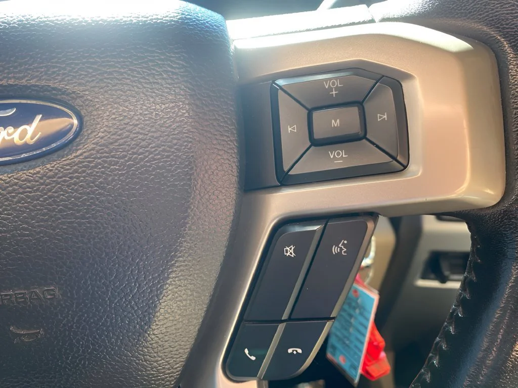 Used 2021 White Ford XL image 18
