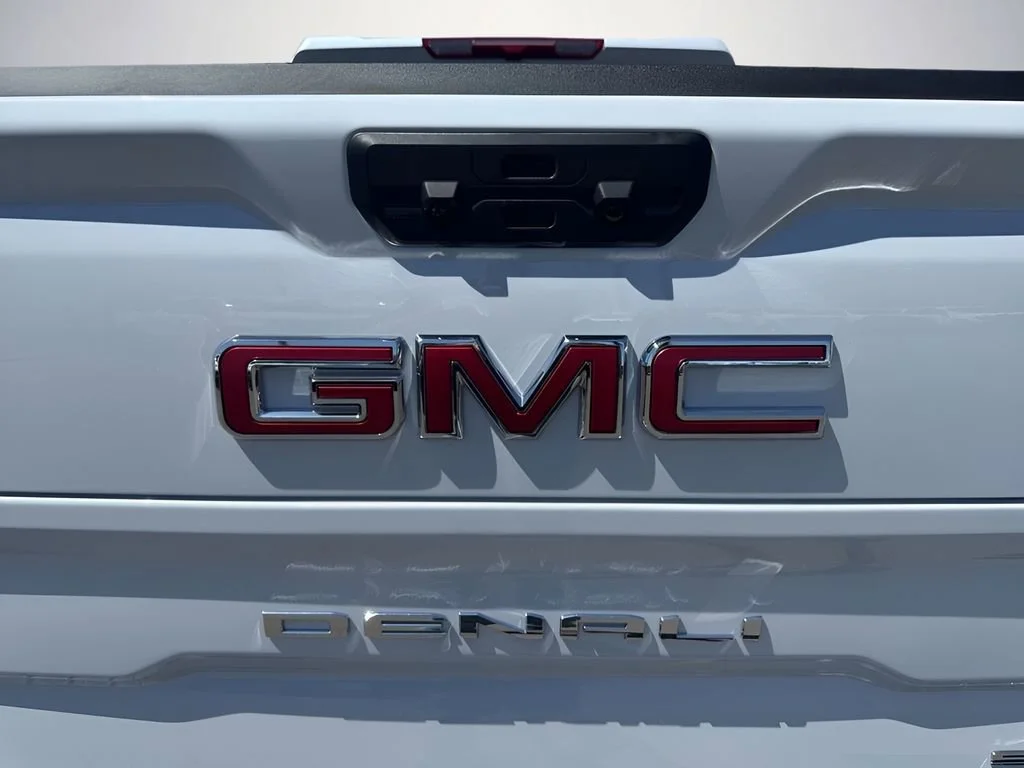 New 2026 Glacier White Tricoat GMC Denali image 37