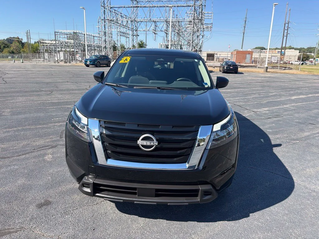 Used 2023 Super Black Nissan S image 2