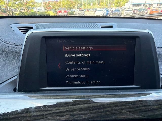 Used 2018 Mineral Gray Metallic BMW xDrive28i image 34