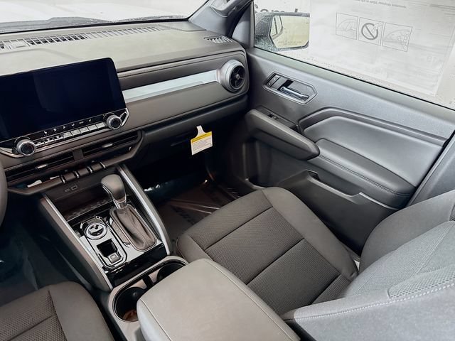 New 2026 Summit White Chevrolet LT image 24