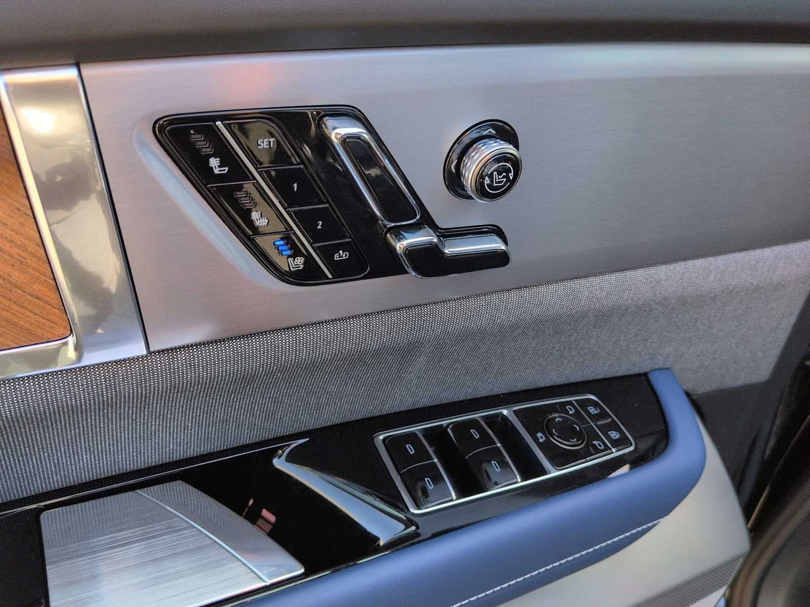 2026 Cadillac VISTIQ Premium Luxury - Photo 11
