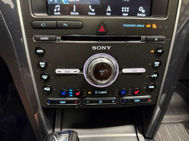 Certified Used 2018 White Platinum Clearcoat Metallic Ford Sport image 40