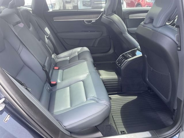 Used 2023 Blue Volvo Ultimate image 20