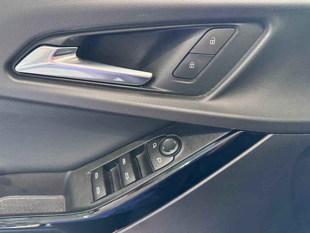 2026 Chevrolet Equinox LT - Photo 26