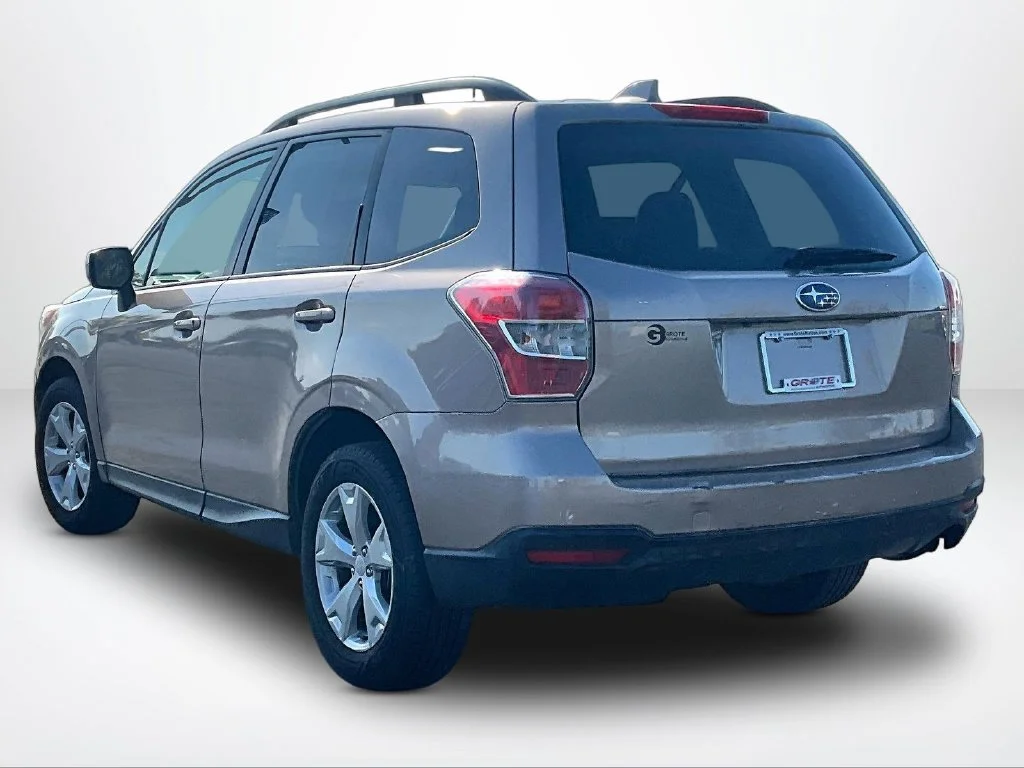 Used 2016 Brown Subaru 2.5i Premium image 11