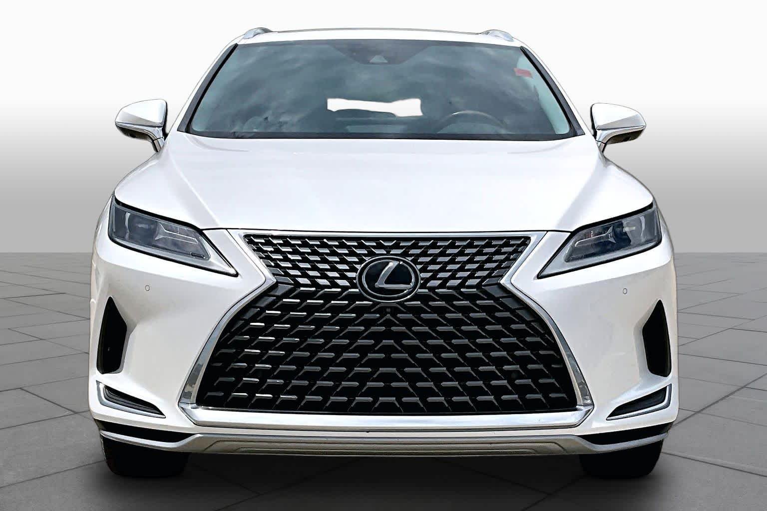 Used 2020 Eminent White Pearl Lexus  image 4