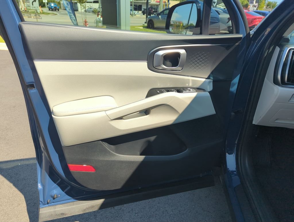 New 2026 Midnight Lake Blue Kia S image 18
