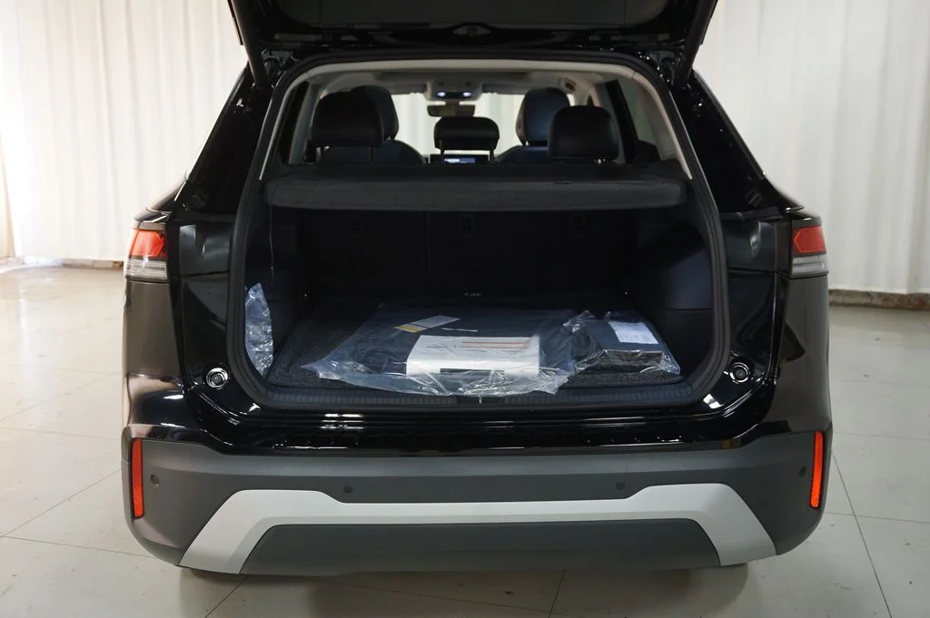 New 2026 Deep Black Volkswagen 2.0T SE image 29
