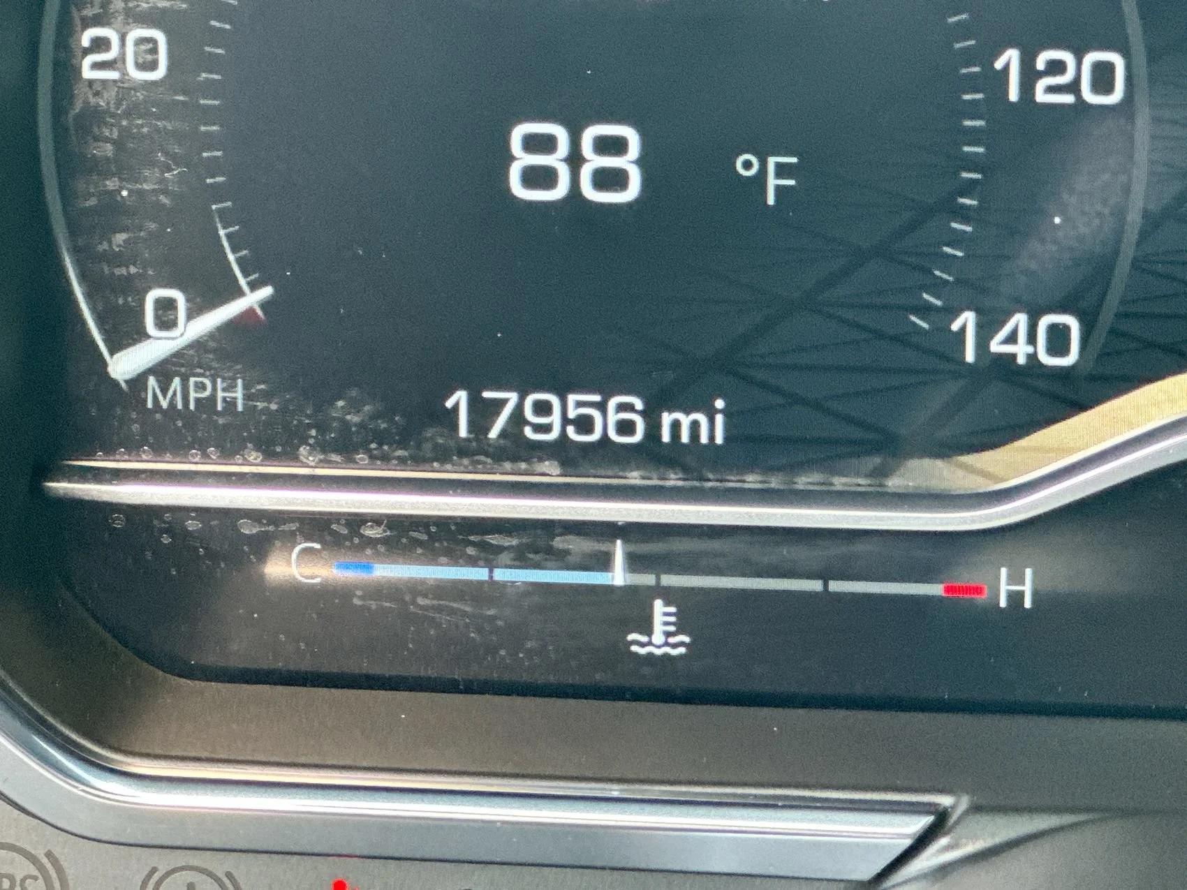 Used 2025 Summit White GMC AT4 image 15