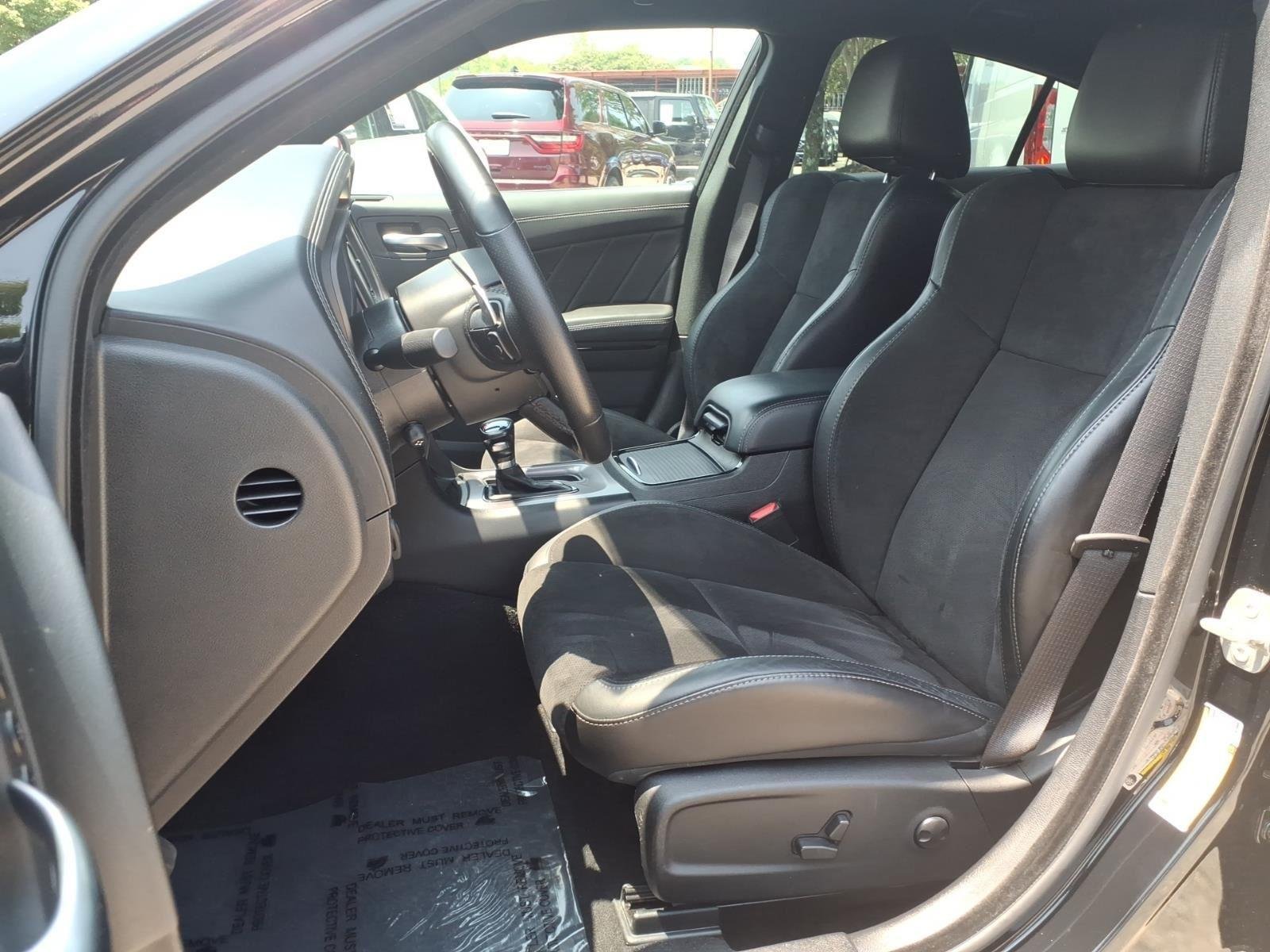 Used 2023 Pitch Black Clearcoat Dodge R/T image 21