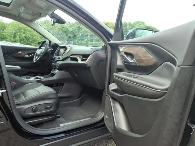 2024 GMC Terrain Denali - Photo 13