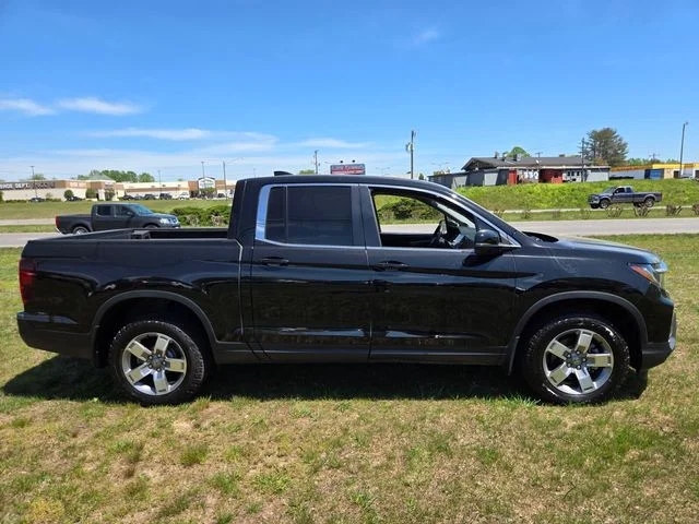 Used 2025 Black Honda RTL image 9