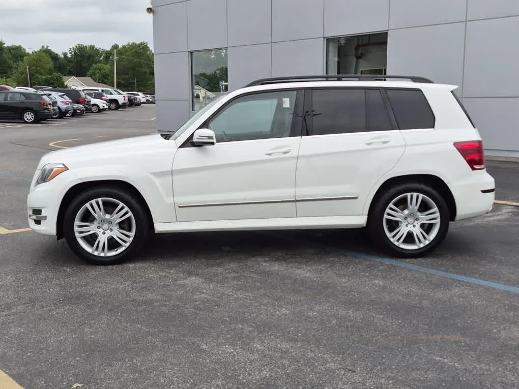 Used 2013 Polar White Mercedes-Benz GLK 350 image 5