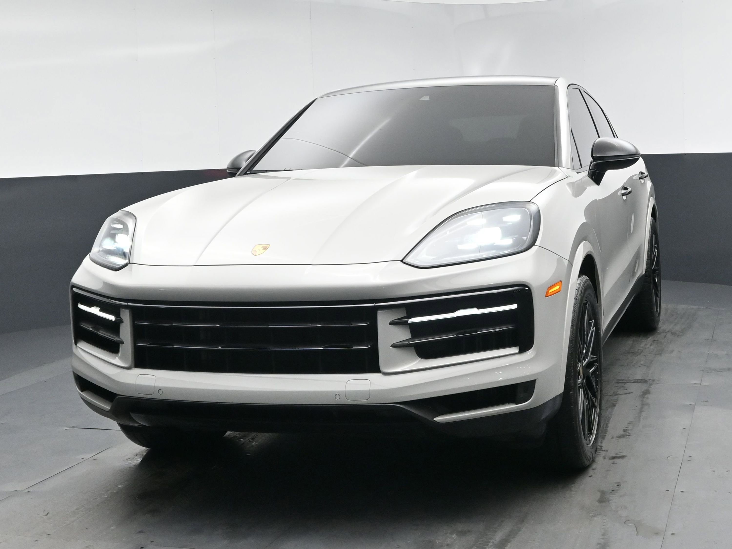 2024 Porsche Cayenne Coup Base