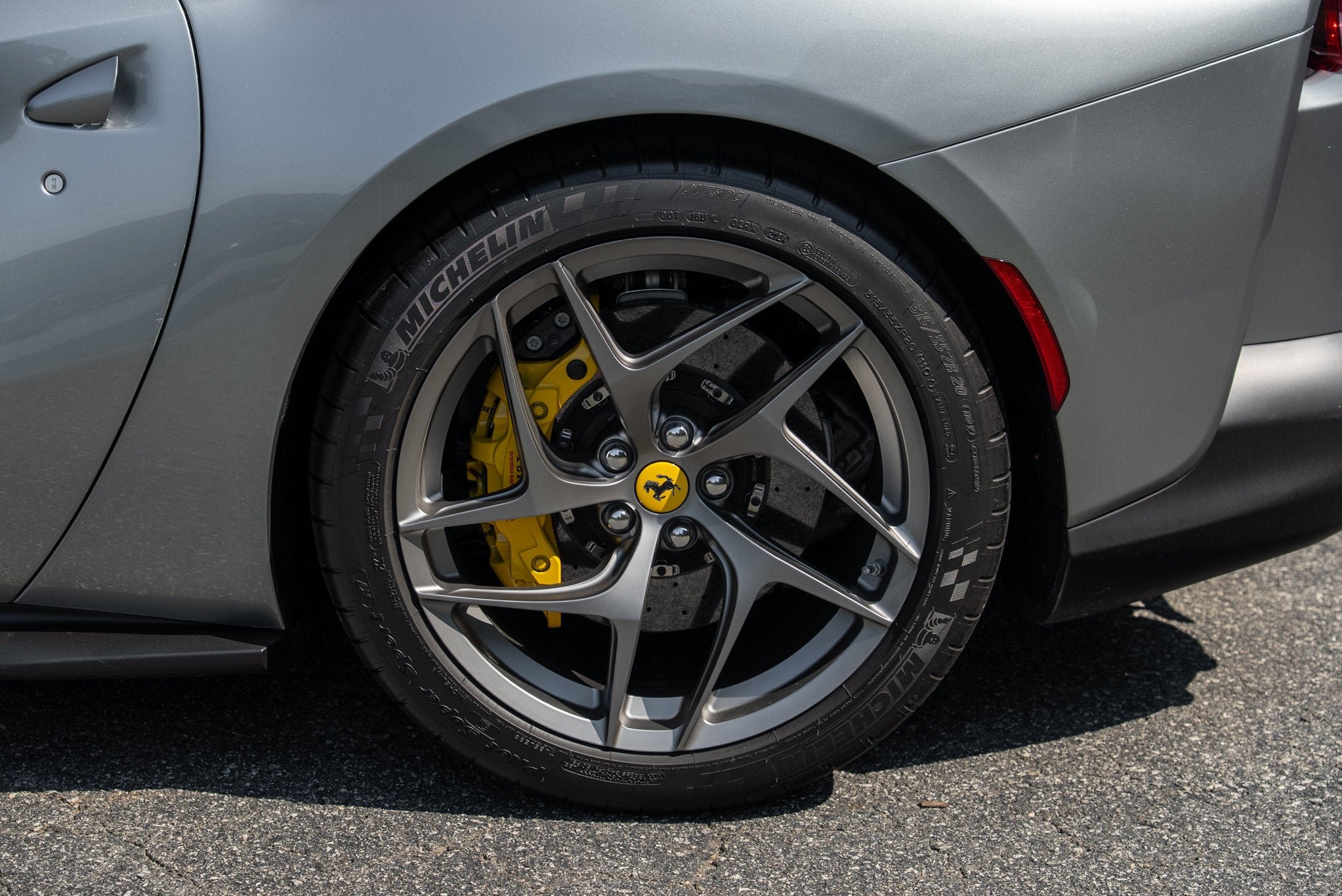 Certified Used 2020 Grigio Titanio Metall Ferrari  image 10