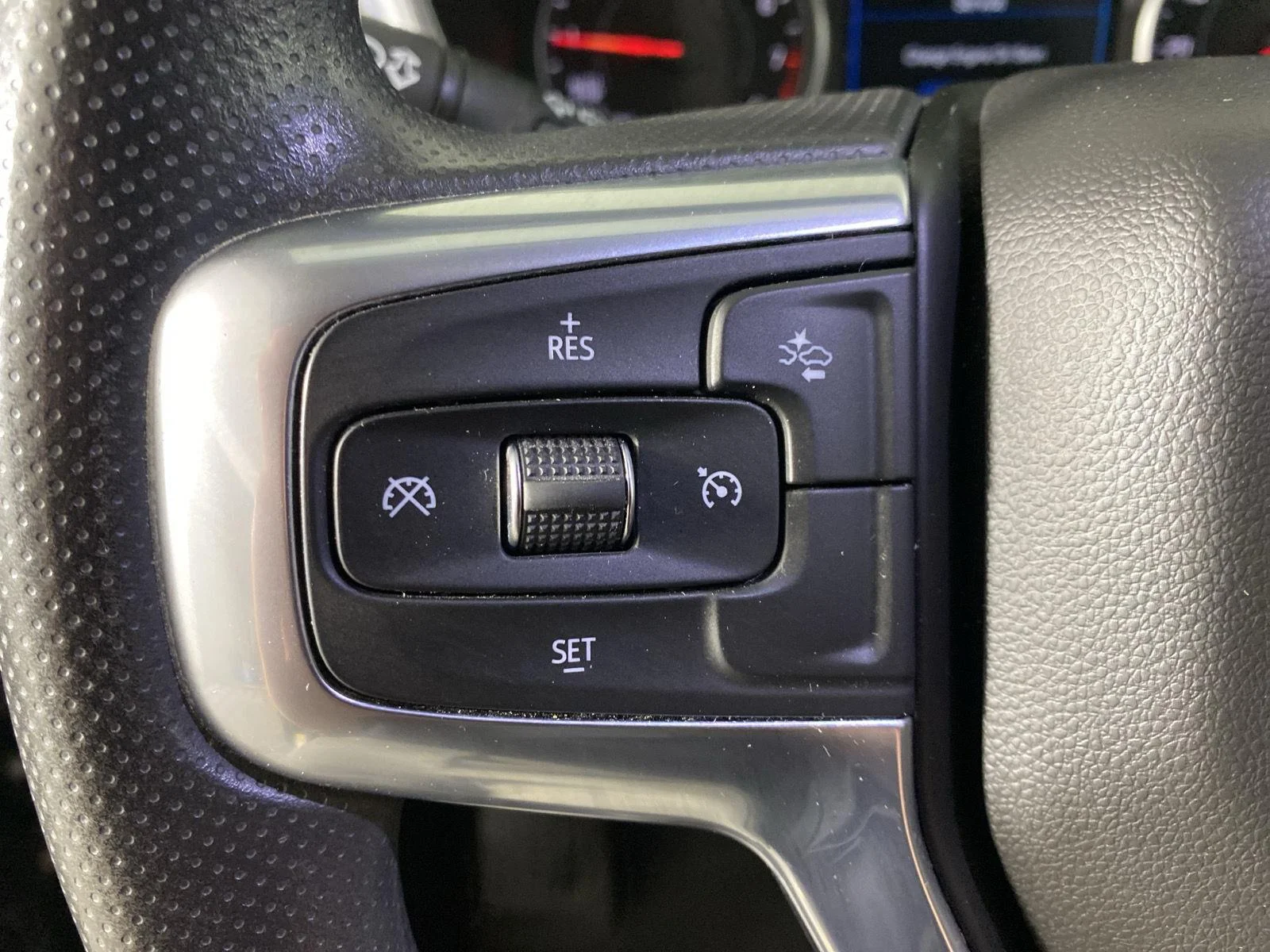 Used 2021 IRON GRAY METALLIC Chevrolet LT image 14