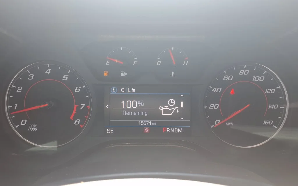 Used 2024 Blue Chevrolet 2LT image 29