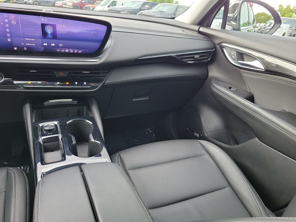 Used 2024 Black Buick Preferred image 13