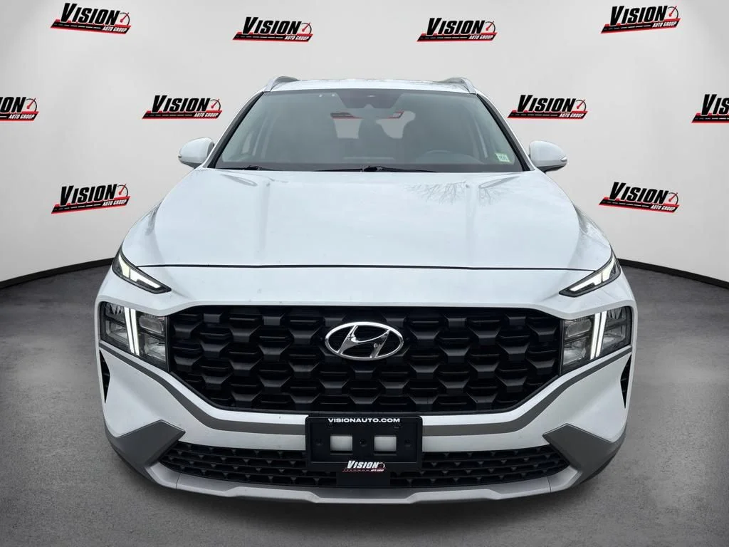 Used 2023 White Hyundai SEL image 6