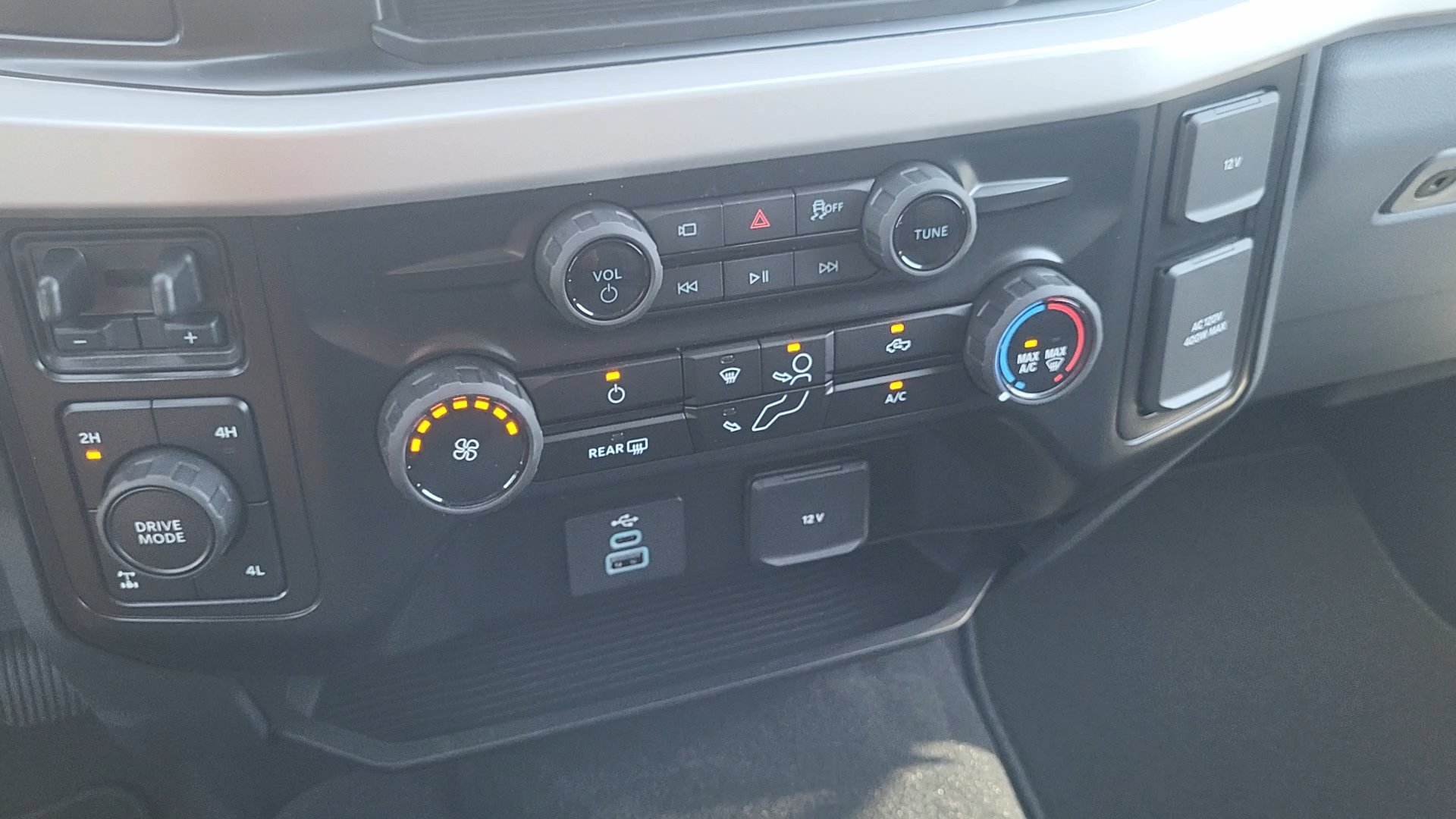 New 2026 Avalanche Ford XL image 17