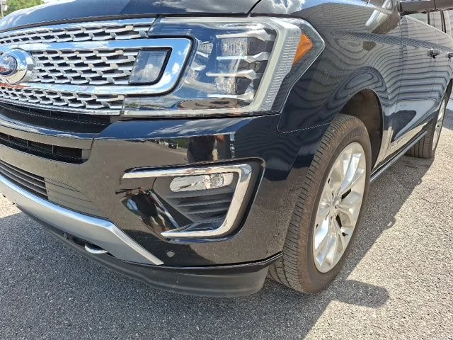 Used 2019 Agate Black Metallic Ford Platinum image 9