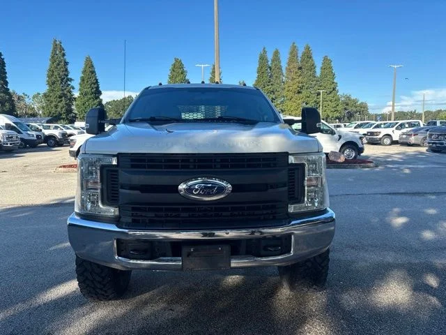Used 2017 White Ford XL FLATBED image 2