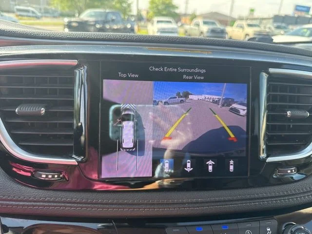 Used 2018 Black Chrysler Limited image 28