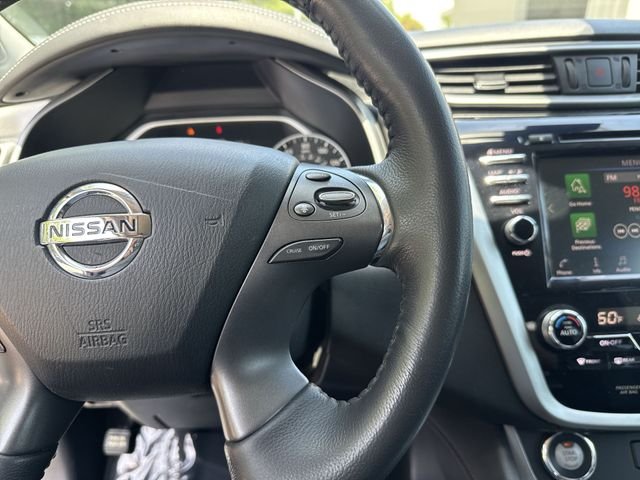 Used 2021 Silver Nissan SL image 19