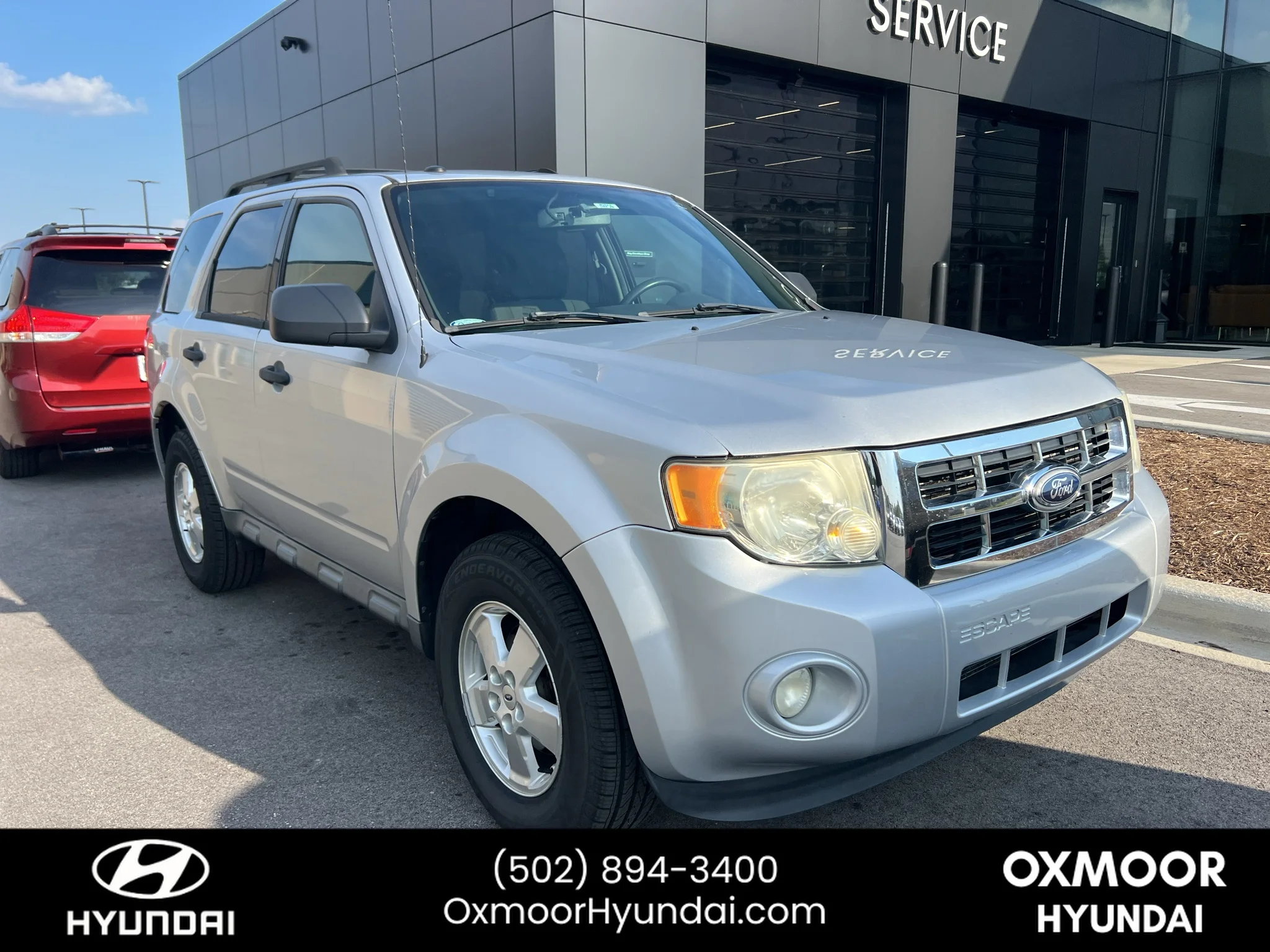 Used 2011 Ingot Silver Metallic Ford XLT image 1