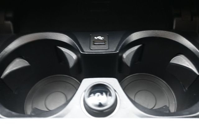 Used 2023 Gray BMW eDrive40 image 3