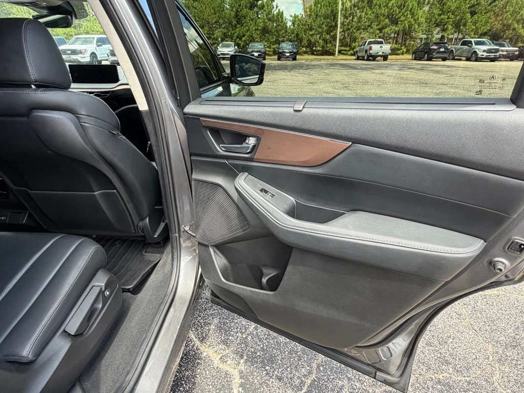 Used 2022  Acura Technology image 24