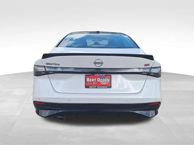 New 2026 Aspen White TriCoat / Super Black Two-tone Nissan SR image 6