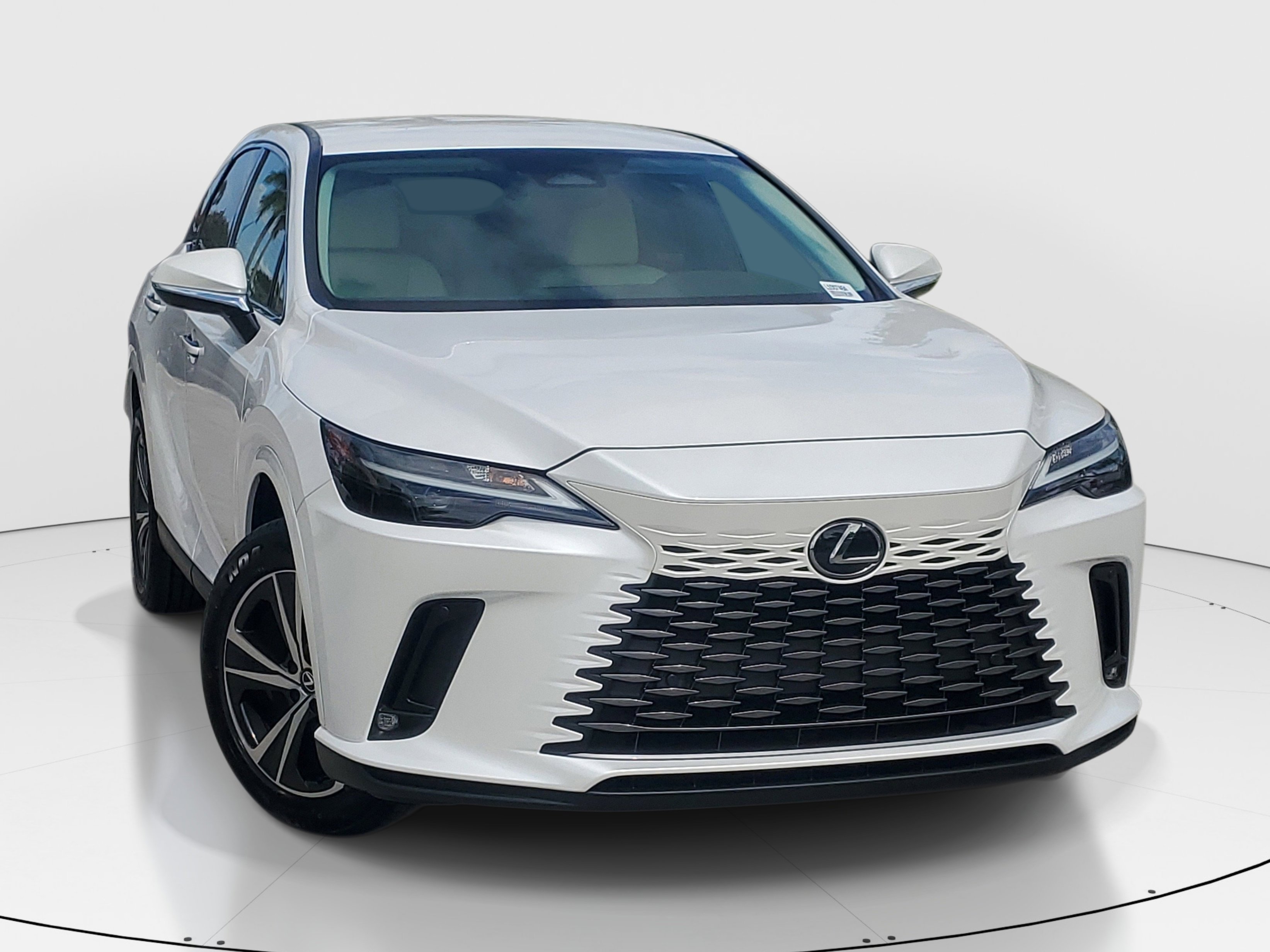 Used 2024 Eminent White Pearl Lexus RX 350 image 2