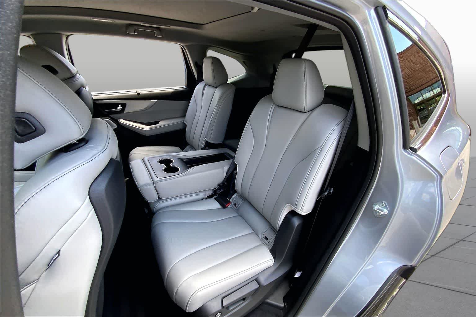 Certified Used 2026 Solar Silver Metallic Acura SH-AWD with Technology Package image 20