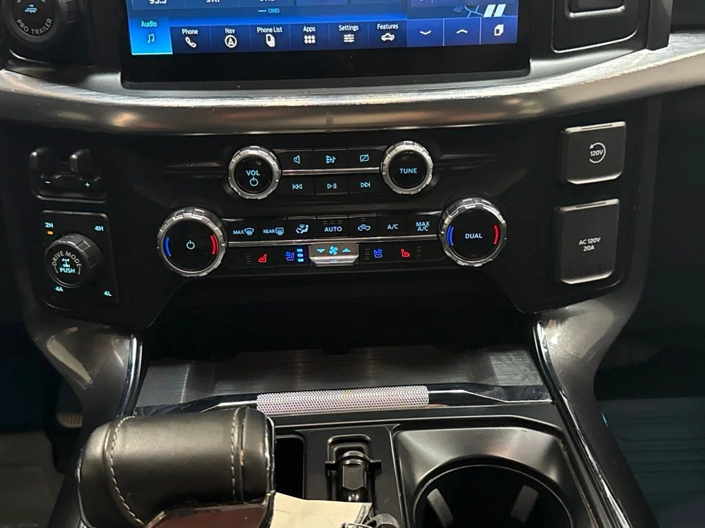 Used 2023 Black Ford Lariat image 20