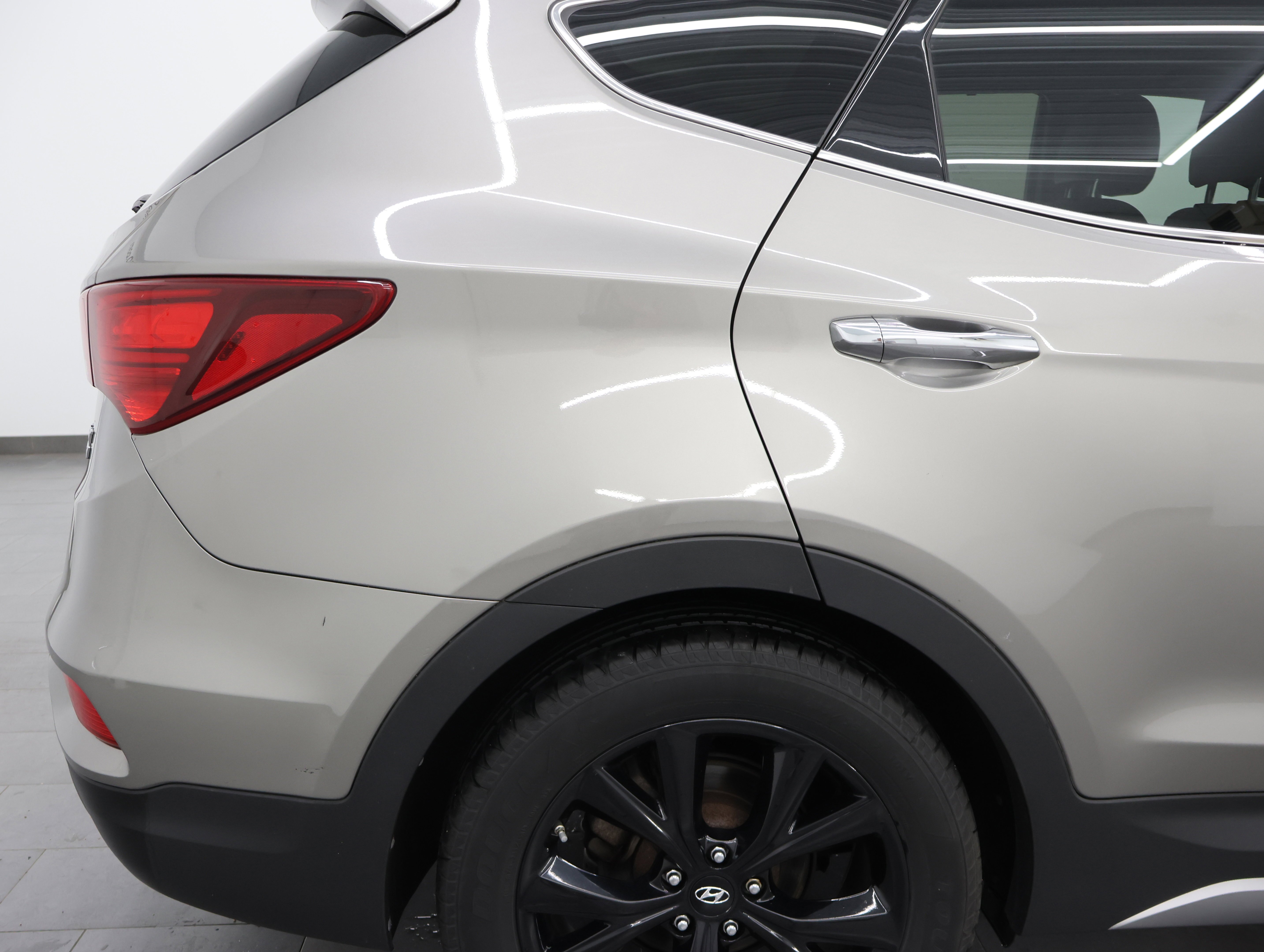 Used 2017 Mineral Gray Hyundai 2.0T Ultimate AWD: 2.0T ULTIMATE-AWD-NAV-PANO-HEATED LEATHER SEATS-360 CAMERA image 29