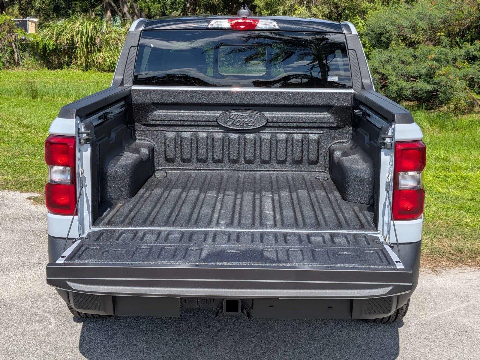 New 2026 Space White Metallic Ford Lariat® image 13