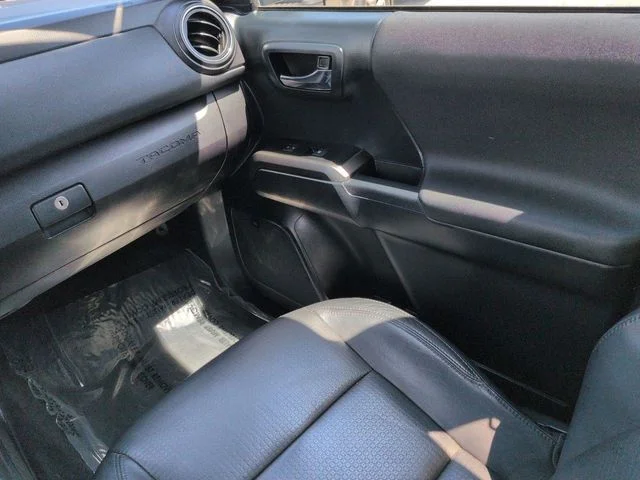 Used 2019 2019 TOYOTA TACOMA 4WD TRD SPORT Toyota TRD Sport image 17