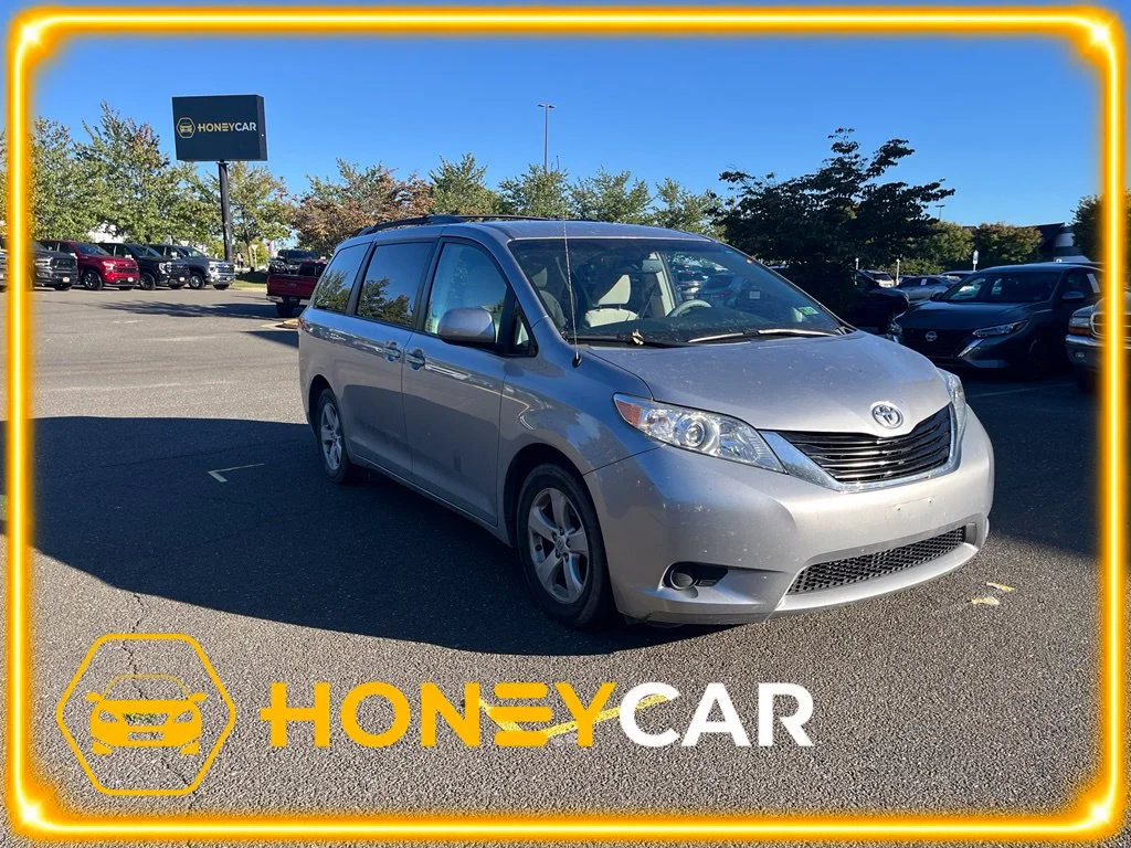 2013 Toyota Sienna LE