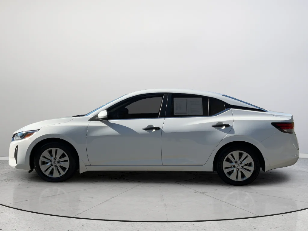 Used 2024 White Nissan S image 5