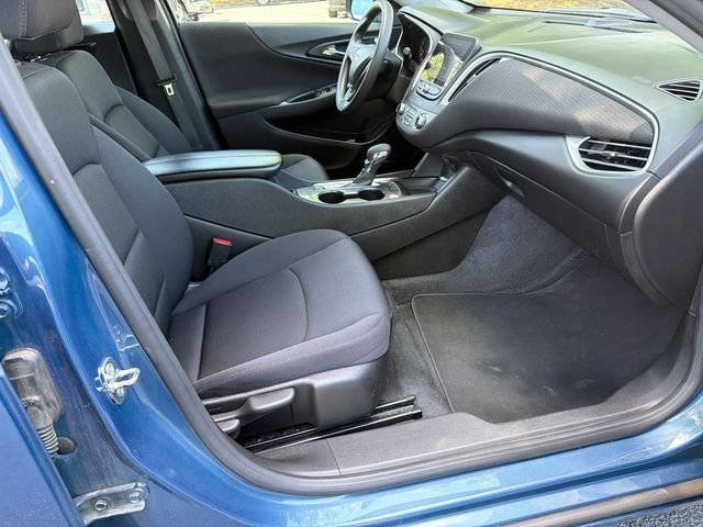 Used 2024 Blue Chevrolet LT image 13